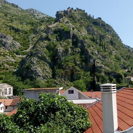 Tea Appartement Kotor Buitenkant foto
