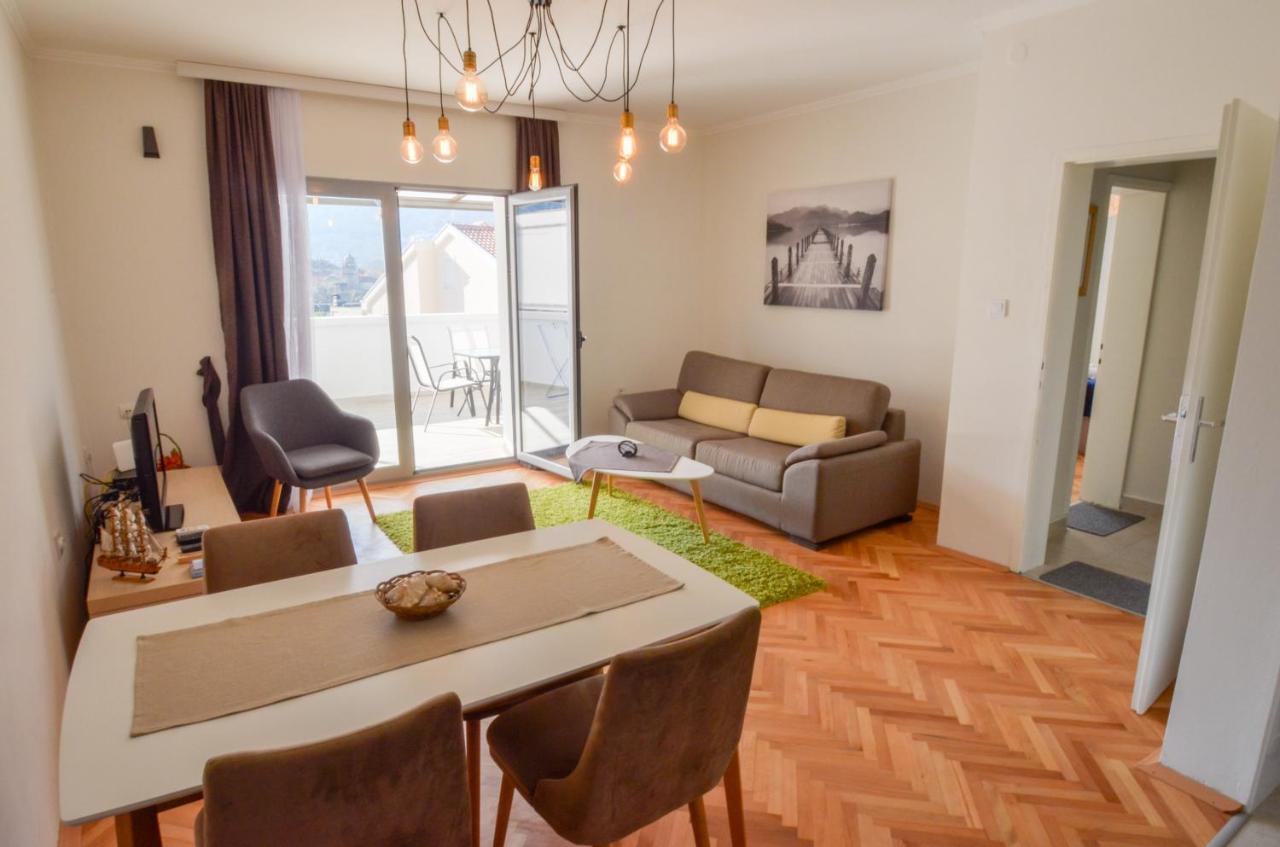 Tea Appartement Kotor Buitenkant foto